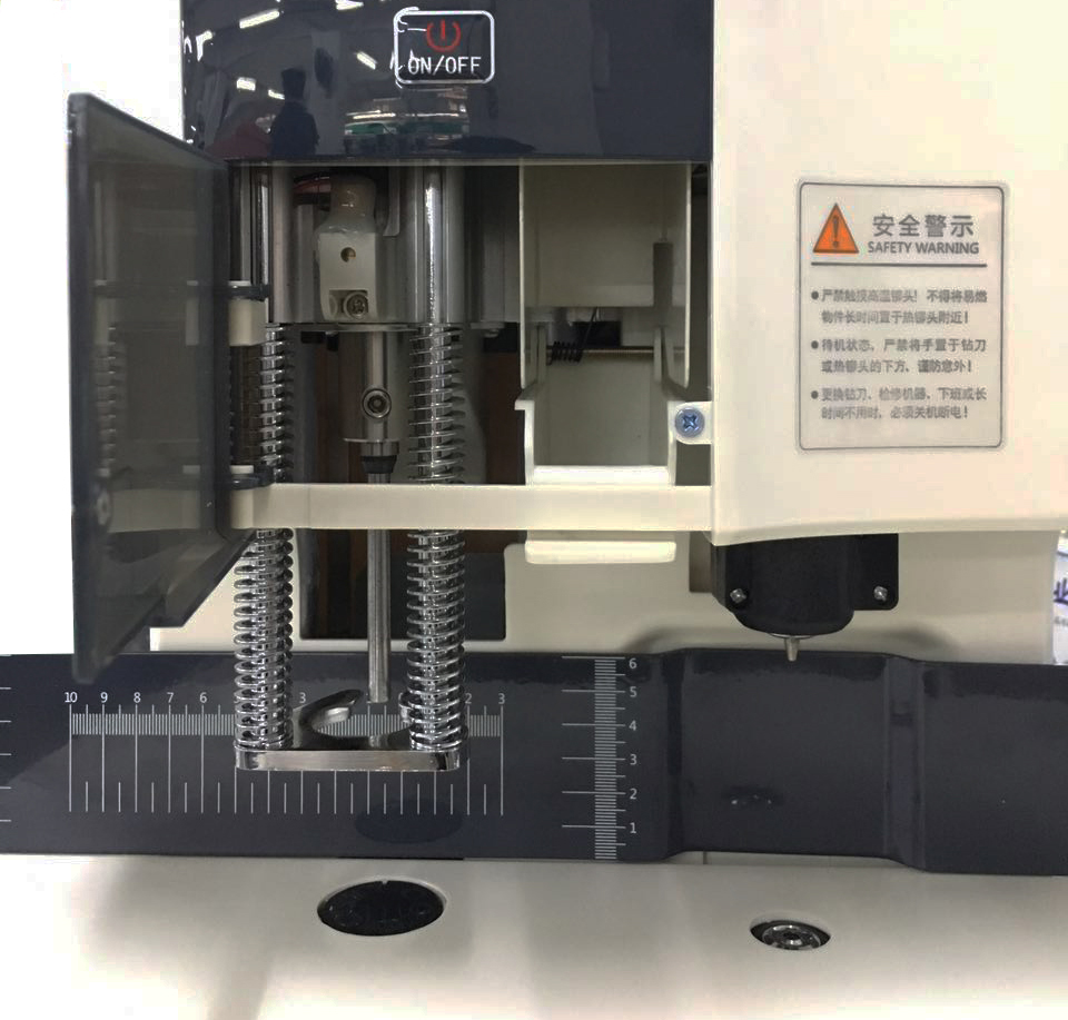 面盖打开后的样子