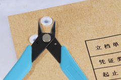 记账凭证的装订铆管怎么拆?